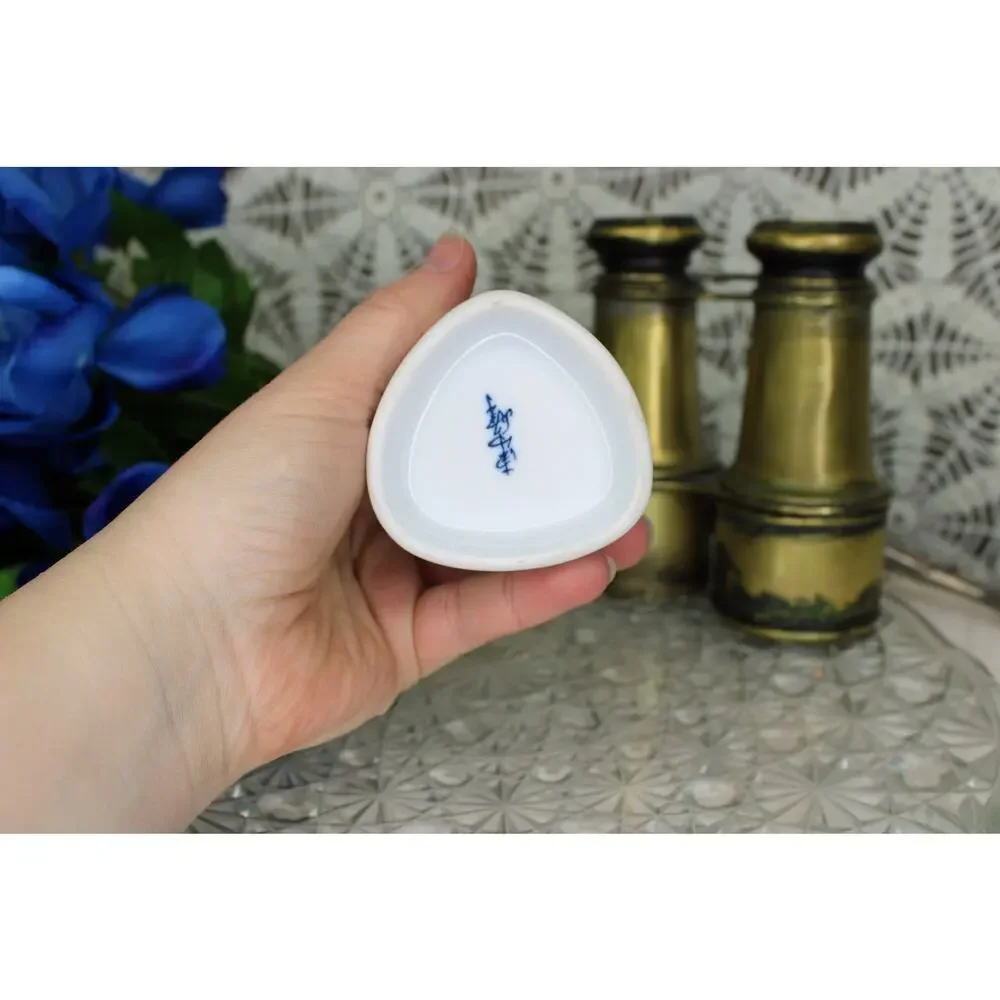 Japanese Blue Floral Tokkuri and Sake Cup Set